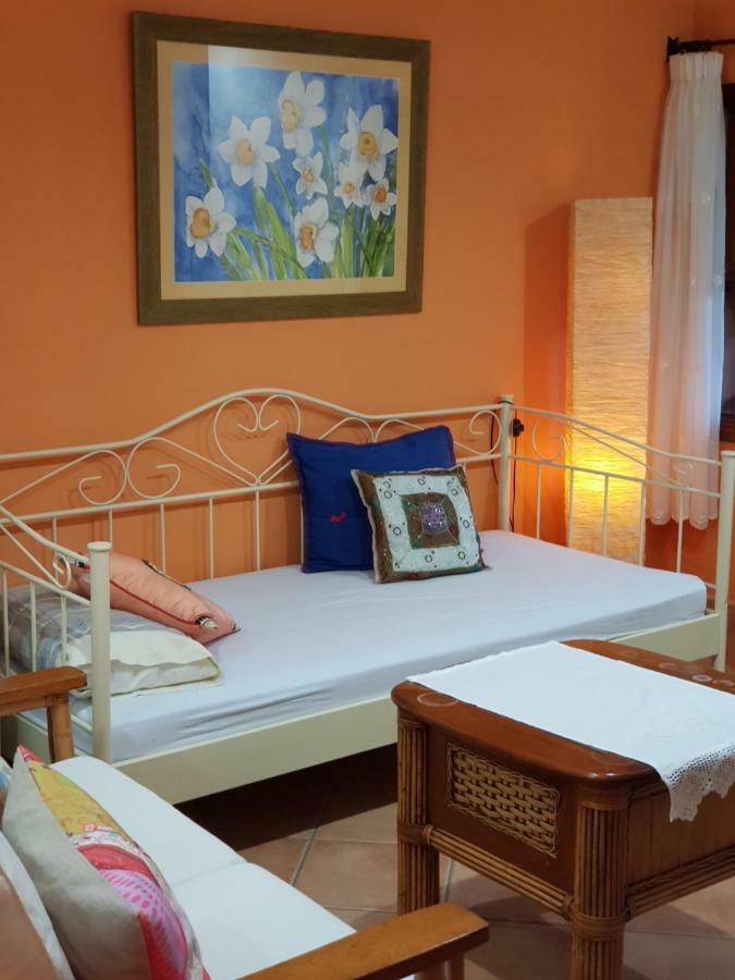 Paqui's Quiet Apt In Playa Ingles. Appartement *